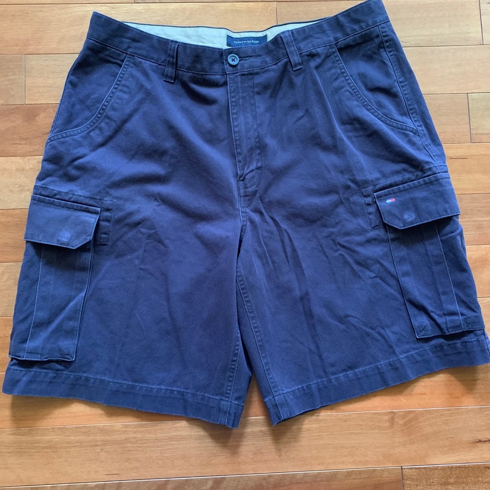 Tommy‎ Hilfiger 36 Cargo Shorts Navy Blue EUC Cotton Twill Multi-Pocket Utility